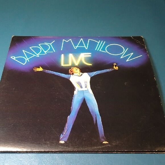 Barry Manilow Live Album Cover - Picture 1 of 16